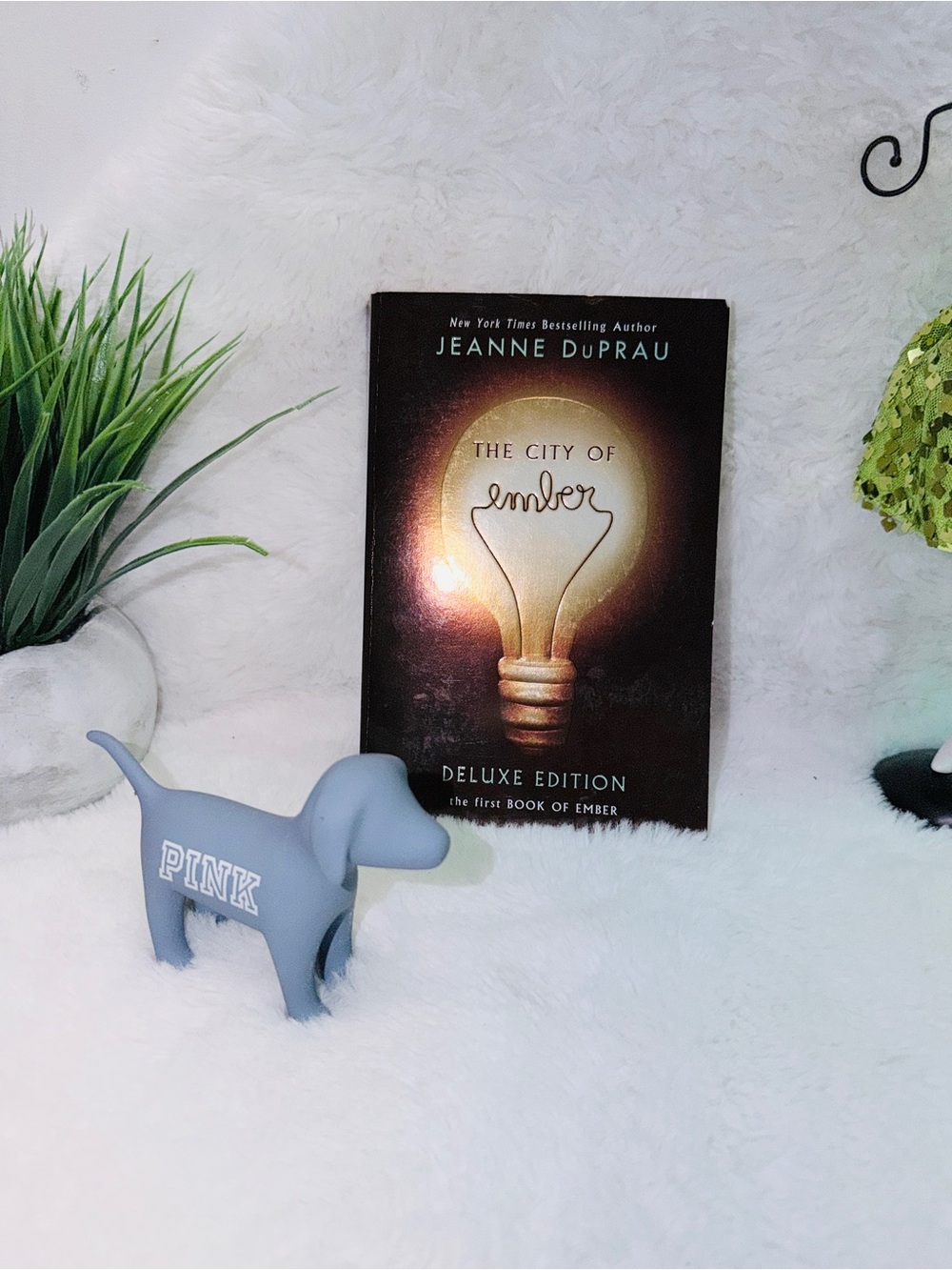 PINK Puppy & The City Of Ember 💝 - Picture 4 of 4